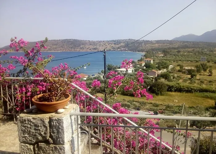 Kamares View Apartmán *